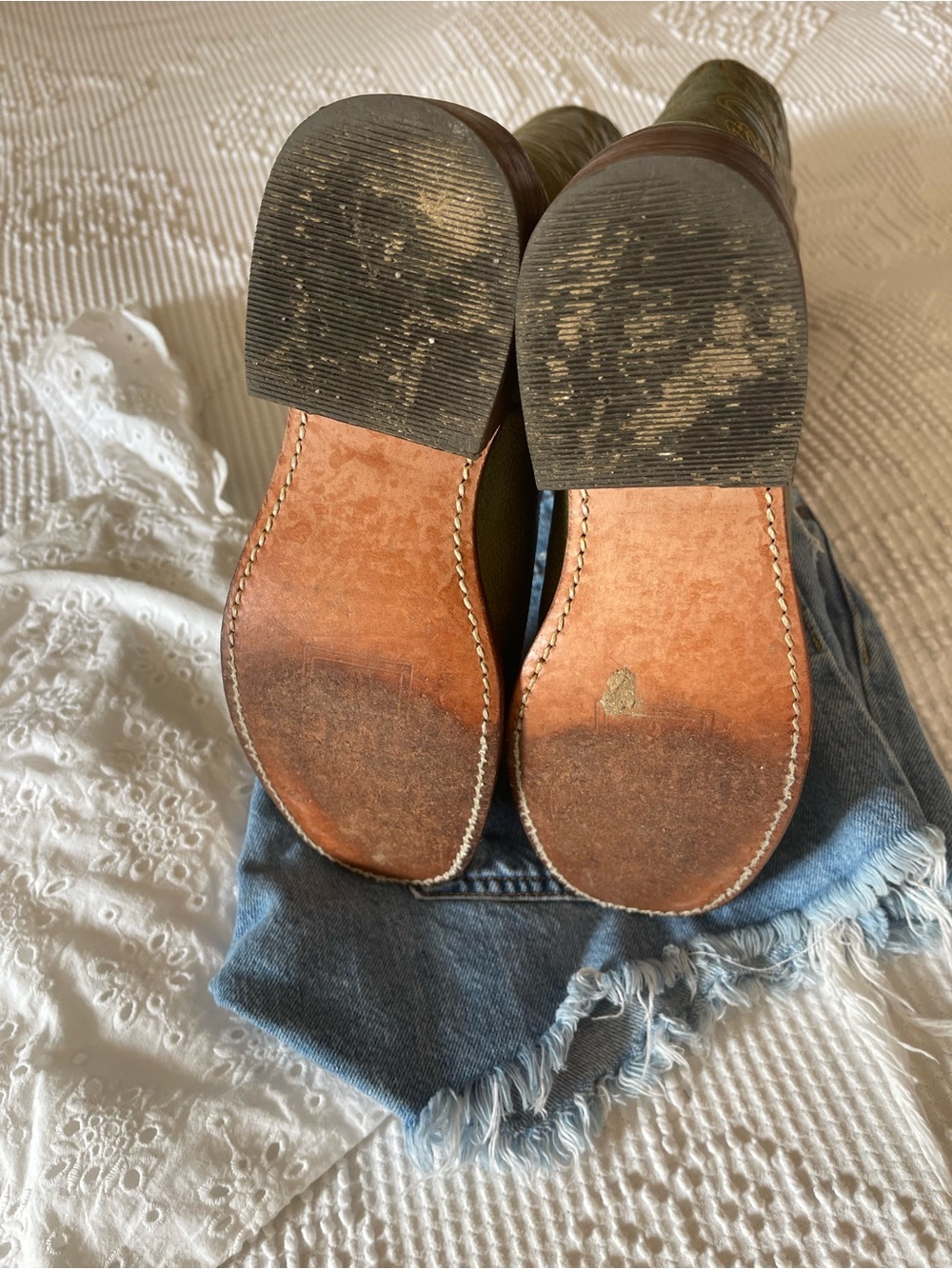 FRYE | Green Campus Flower Boots SOLD - Picture 6 of 8